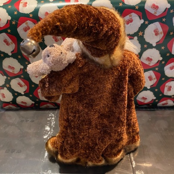 Santa Clause Christmas Holiday Home Decorations - Picture 4 of 10